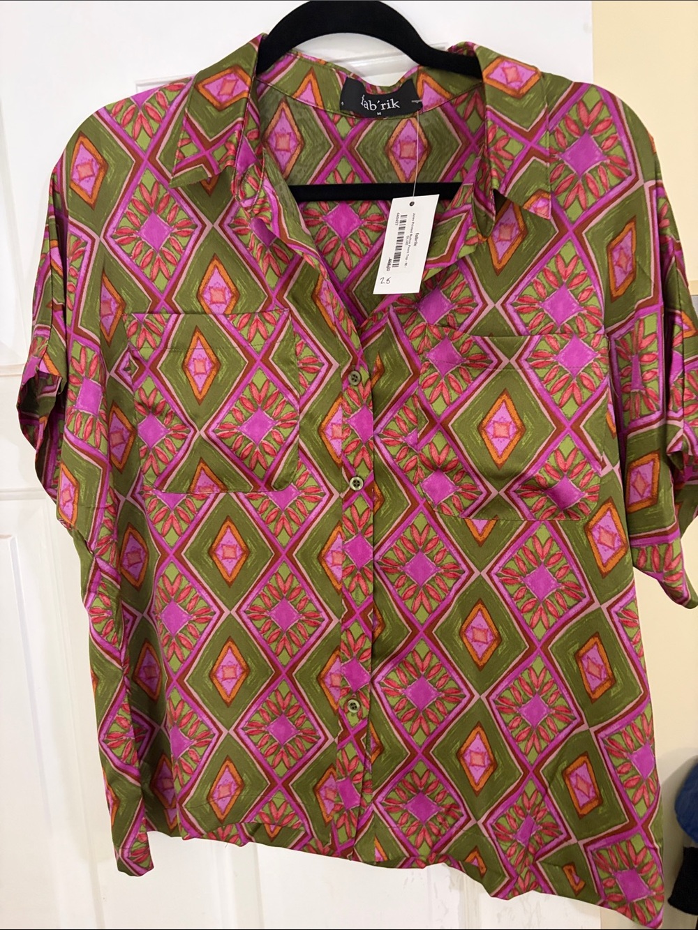 fab'rik Olive and Hot Pink Geometric Short-Sleeve Button-Down
